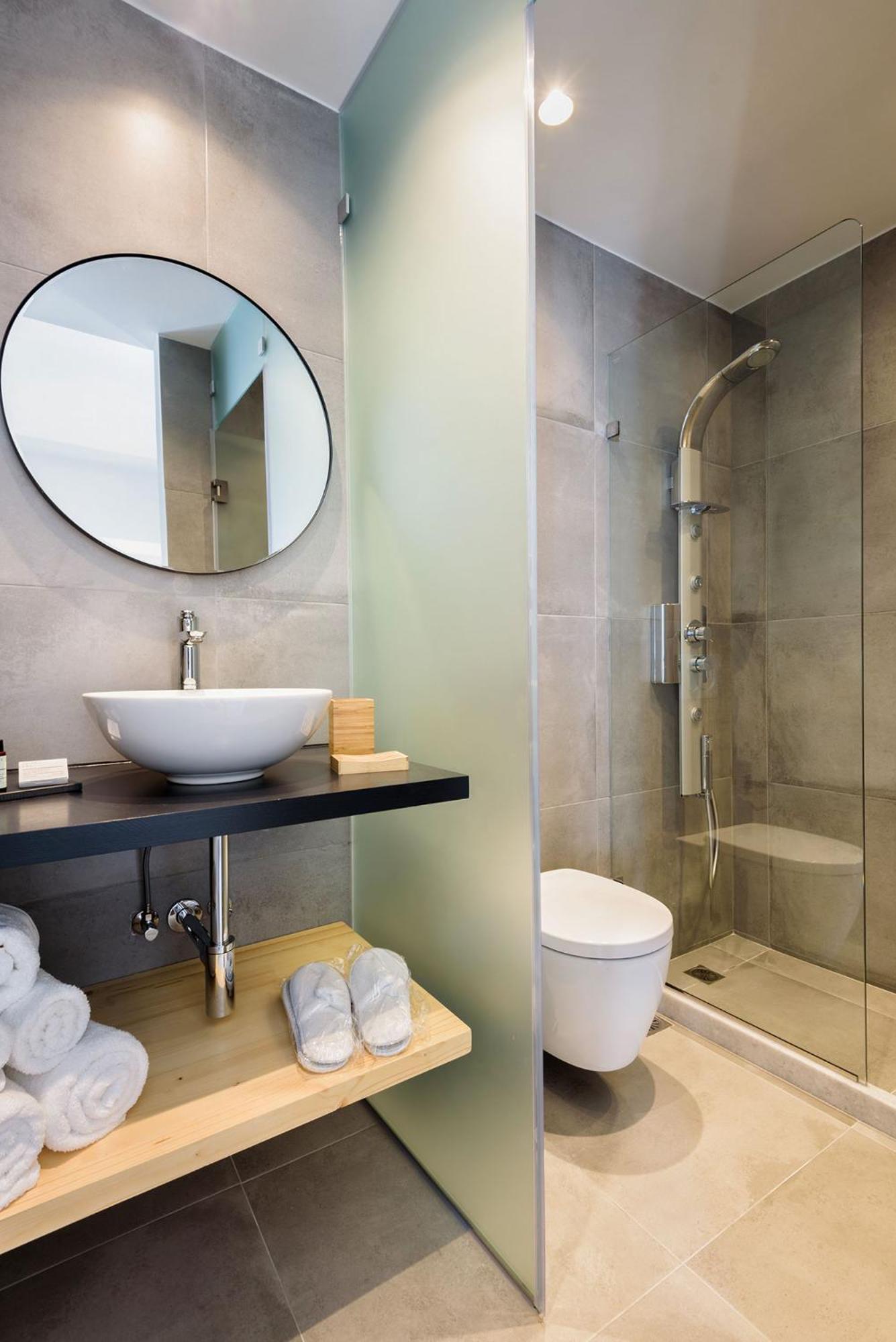 Peven Suites 纳乌萨 外观 照片