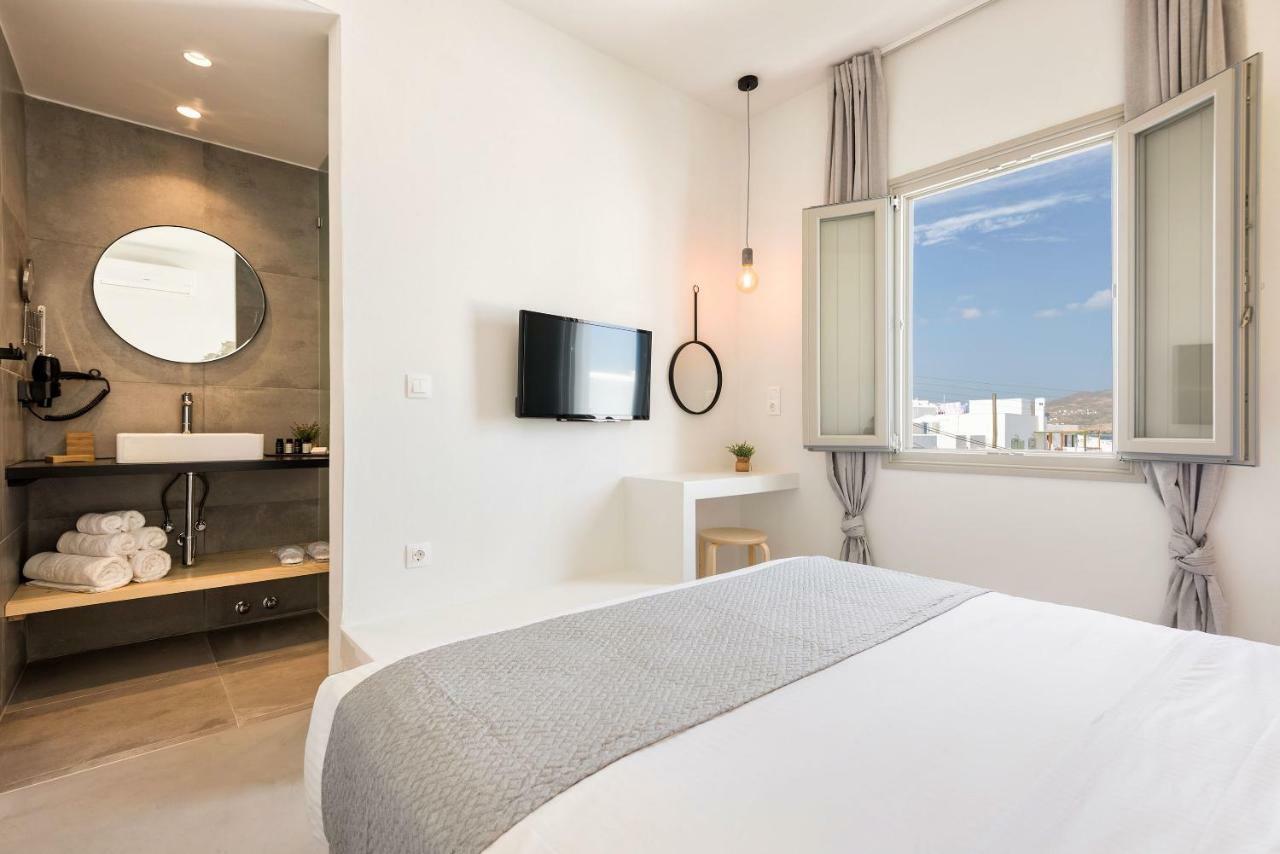 Peven Suites 纳乌萨 外观 照片